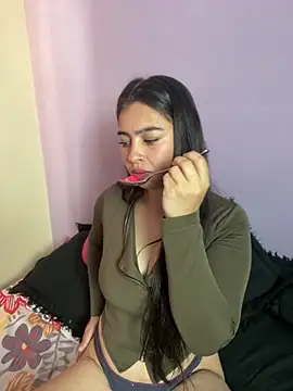 I Valentina online show from 03/28/26, 07:46