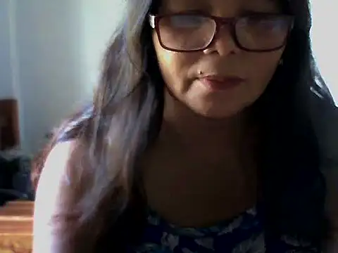 Flowerblossom123 online show from 04/18/26, 07:12