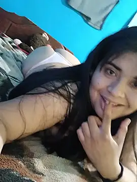 Orianamzn21 online show from 06/30/26, 05:52