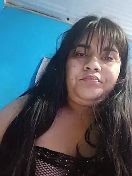 Orianamzn21 online show from 07/30/26, 04:44