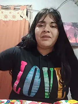 Orianamzn21 online show from 07/31/26, 01:27