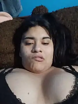 Orianamzn21 online show from 08/04/26, 11:57