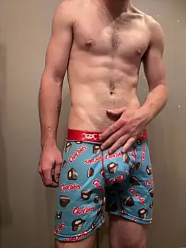 Aarondeweese27 online show from 04/10/26, 10:36