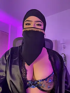 Yasmin cute online show from 07/08/26, 07:40