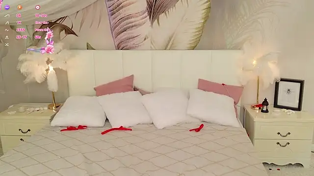 Lunaa Babygirl online show from 04/04/26, 08:17