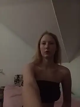 Snapshot of TanyaSavel chatting on 02/23/26, 02:36 TanyaSavel online show from 02/23/26, 02:36