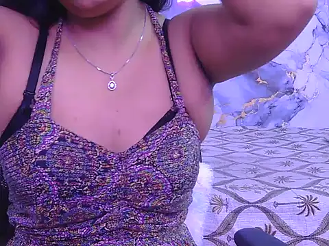 Aayesha-queen online show from 03/26/26, 03:56