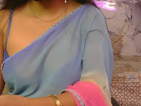 Aayesha-queen online show from 06/02/26, 04:03
