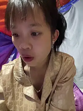 Snapshot of bimbim-bup chatting on 03/08/26, 06:28 bimbim-bup online show from 03/08/26, 06:28