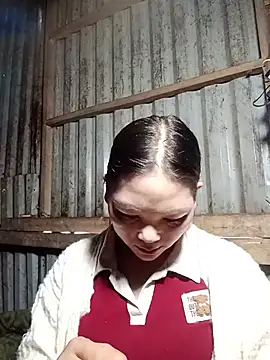 Snapshot of Salyk5 chatting on 07/01/26, 12:45 Salyk5 online show from 07/01/26, 12:45