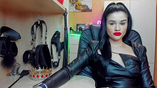 KristiTopxx online show from 10/31/25, 07:59