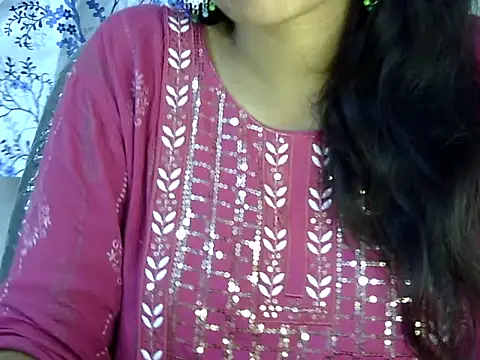 Neha Sharma2 online show from 06/05/26, 02:01