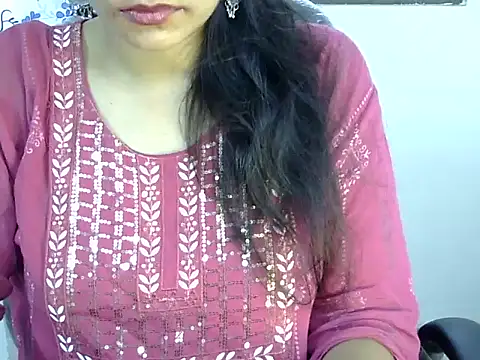 Snapshot of Neha_Sharma2 chatting on 07/18/26, 12:42 Neha Sharma2 online show from 07/18/26, 12:42