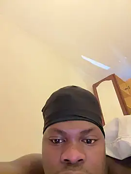 Snapshot of JustCard13 chatting on 03/21/26, 10:31 JustCard13 online show from 03/21/26, 10:31