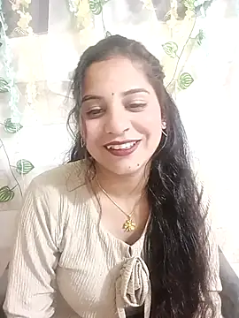 Snapshot of lovely-girl99 chatting on 03/17/26, 05:22 lovely-girl99 online show from 03/17/26, 05:22