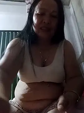 heesuu11 online show from 03/01/26, 10:12