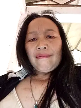 heesuu11 online show from 04/05/26, 06:21