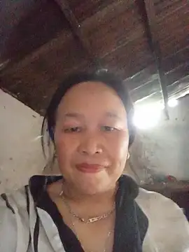 heesuu11 online show from 05/23/26, 04:07