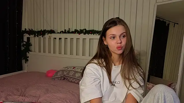 EarthaLevra online show from 03/14/26, 09:09