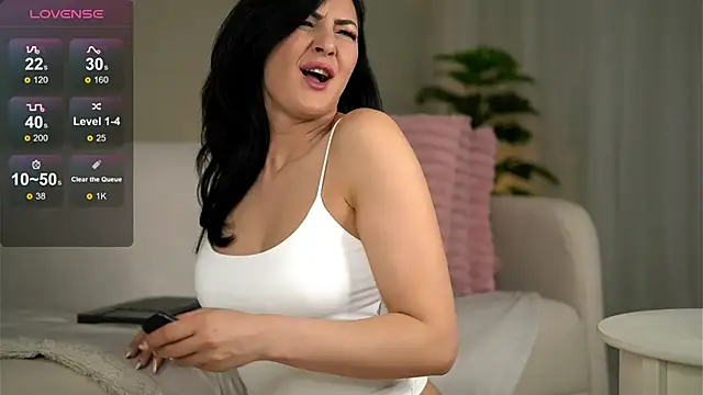 ClassyKatyy online show from 04/07/26, 08:20