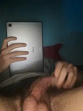 ilcazzone32 online show from 04/15/26, 09:04