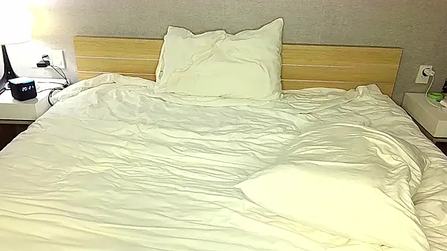 Snapshot of DarkRogue19 chatting on 02/25/26, 05:22 DarkRogue19 online show from 02/25/26, 05:22