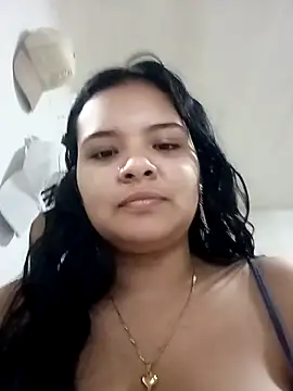 Snapshot of Emily_Rouse23 chatting on 05/04/26, 02:07 Emily Rouse23 online show from 05/04/26, 02:07