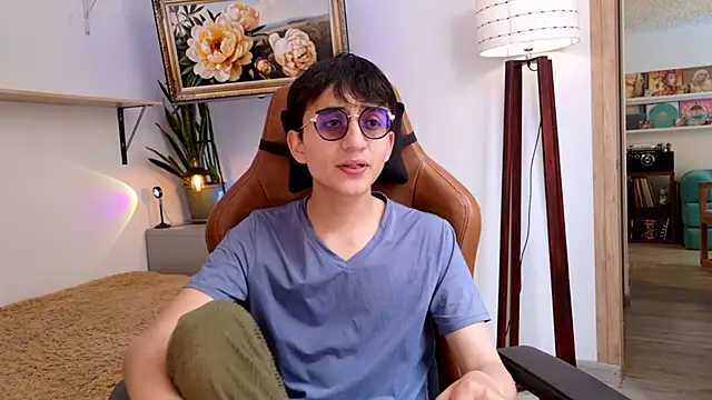 Sr evann online show from 04/20/26, 03:59