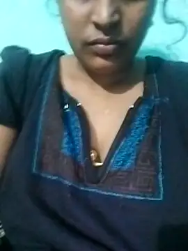 Snapshot of Tamil_Romantic_Anu chatting on 03/04/26, 05:52 Tamil Romantic Anu online show from 03/04/26, 05:52
