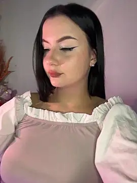 LolaKONG online show from 03/05/26, 08:49