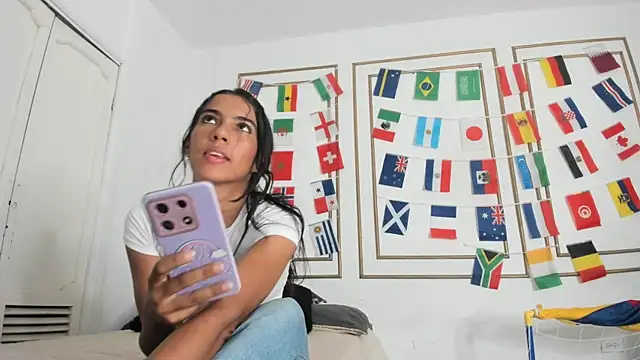 emily gaviria1 online show from 06/20/26, 07:16