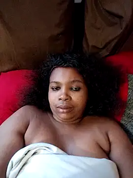 Snapshot of SexyEyes4 chatting on 03/02/26, 03:41 SexyEyes4 online show from 03/02/26, 03:41