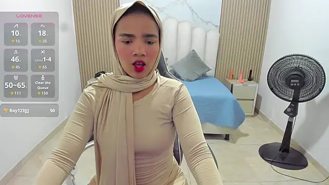 Snapshot of Jalilat_billal chatting on 03/03/26, 02:07 Jalilat billal online show from 03/03/26, 02:07