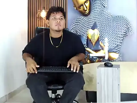 Snapshot of jacobxhott chatting on 03/04/26, 04:40 jacobxhott online show from 03/04/26, 04:40