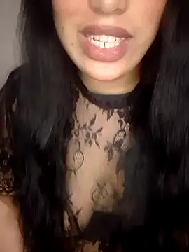 madleen Mm online show from 04/18/26, 07:58