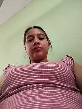 MaskedLatinaX online show from 04/30/26, 08:04