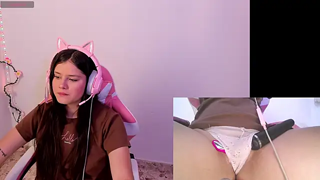 Snapshot of trianna_sweet chatting on 03/04/26, 07:31 trianna sweet online show from 03/04/26, 07:31