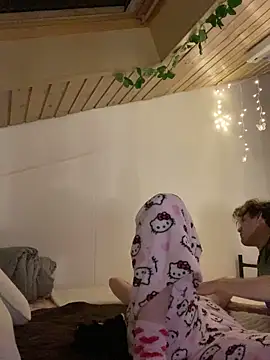 meowmiu online show from 04/03/26, 09:35