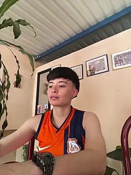 Tomnico 19 online show from 04/10/26, 06:56