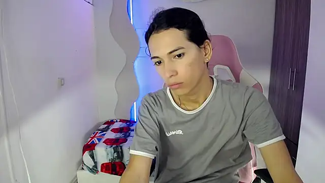 Larry craft online show from 04/10/26, 08:46