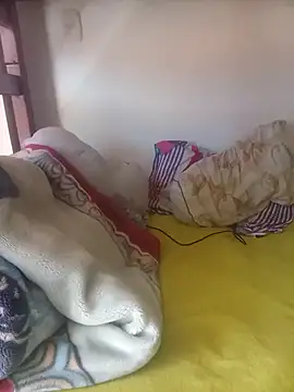 Snapshot of WillowPill5 chatting on 02/26/26, 03:44 WillowPill5 online show from 02/26/26, 03:44