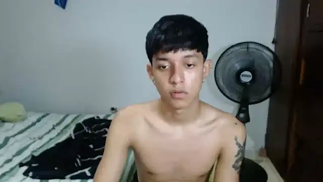 Snapshot of cute_jisus chatting on 03/03/26, 12:06 cute jisus online show from 03/03/26, 12:06