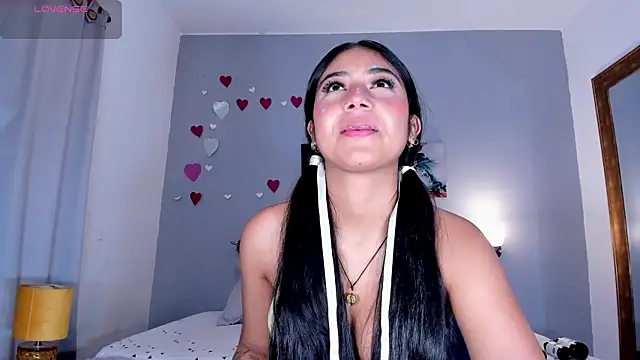 KimTaylorW online show from 04/13/26, 02:17