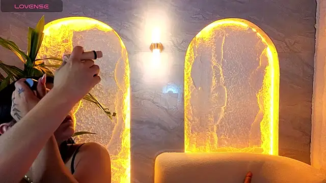 Snapshot of ashelyy_tp chatting on 03/03/26, 07:42 ashelyy tp online show from 03/03/26, 07:42