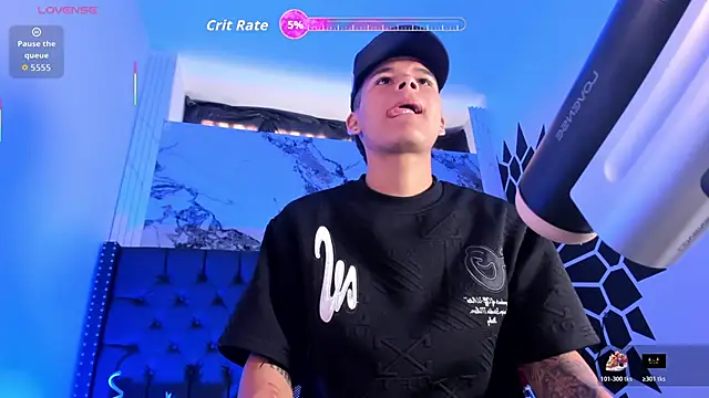 DylanRoyce  online show from 05/01/26, 12:54