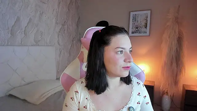 Dollhell online show from 02/25/26, 11:09