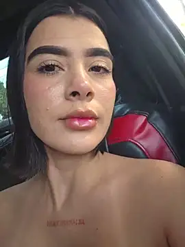 Snapshot of Sweetnahoxxx chatting on 02/26/26, 09:36 Sweetnahoxxx online show from 02/26/26, 09:36