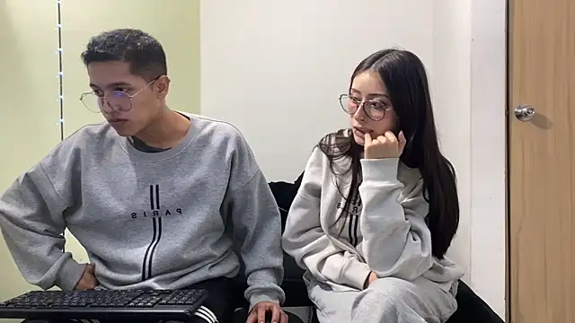 ScorpionDark11 online show from 04/08/26, 12:43