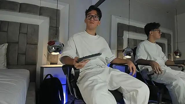 Snapshot of Austin_Reedss chatting on 03/03/26, 12:33 Austin Reedss online show from 03/03/26, 12:33