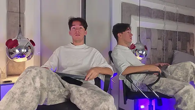 Austin Reedss online show from 04/04/26, 02:14